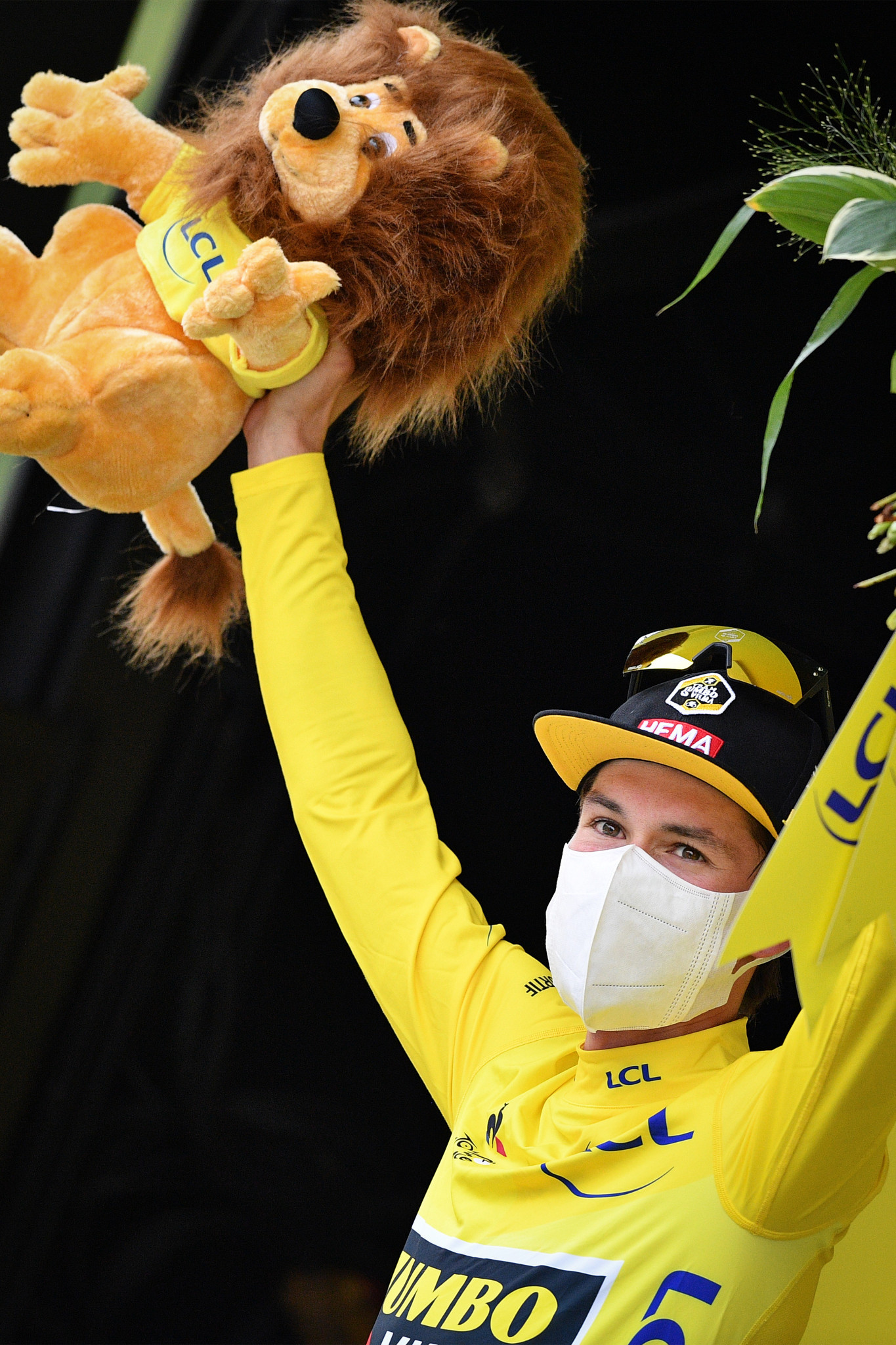 Slovenia's Primož Roglič took the yellow jersey from Adam Yates after finishing in second place on today's ninth stage ©Getty Images