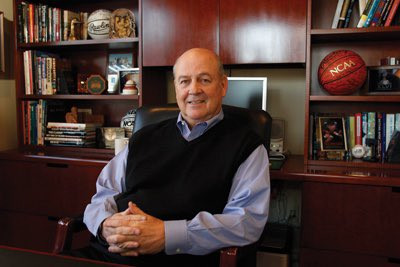 Former USA Basketball President and "March Madness" pioneer Jernstedt dies 