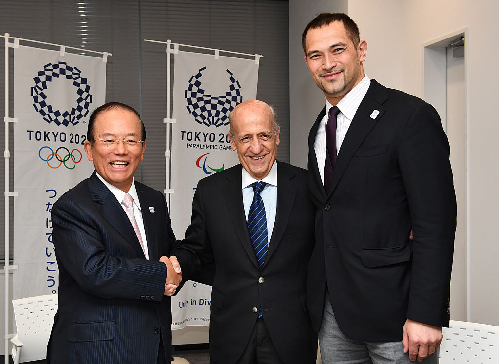 Koji Murofushi, right, has been Tokyo 2020 sports director since June 2014 ©Getty Images