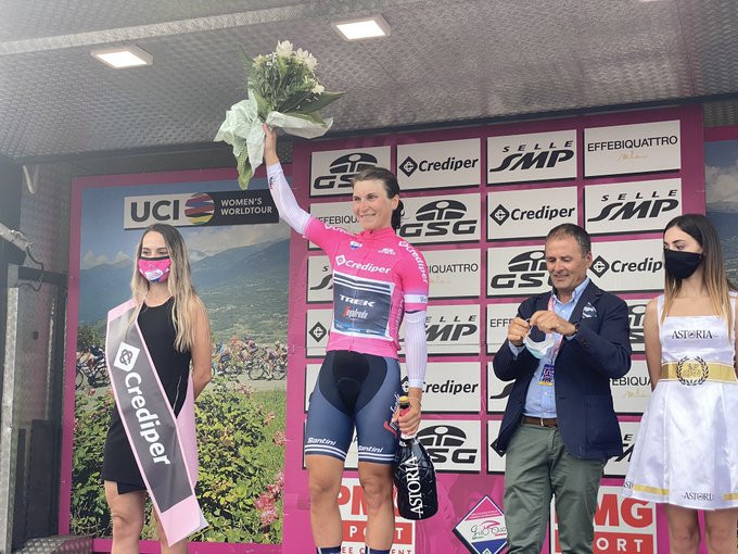 Borghini takes lead as Trek-Segafredo win team time trial at Giro Rosa
