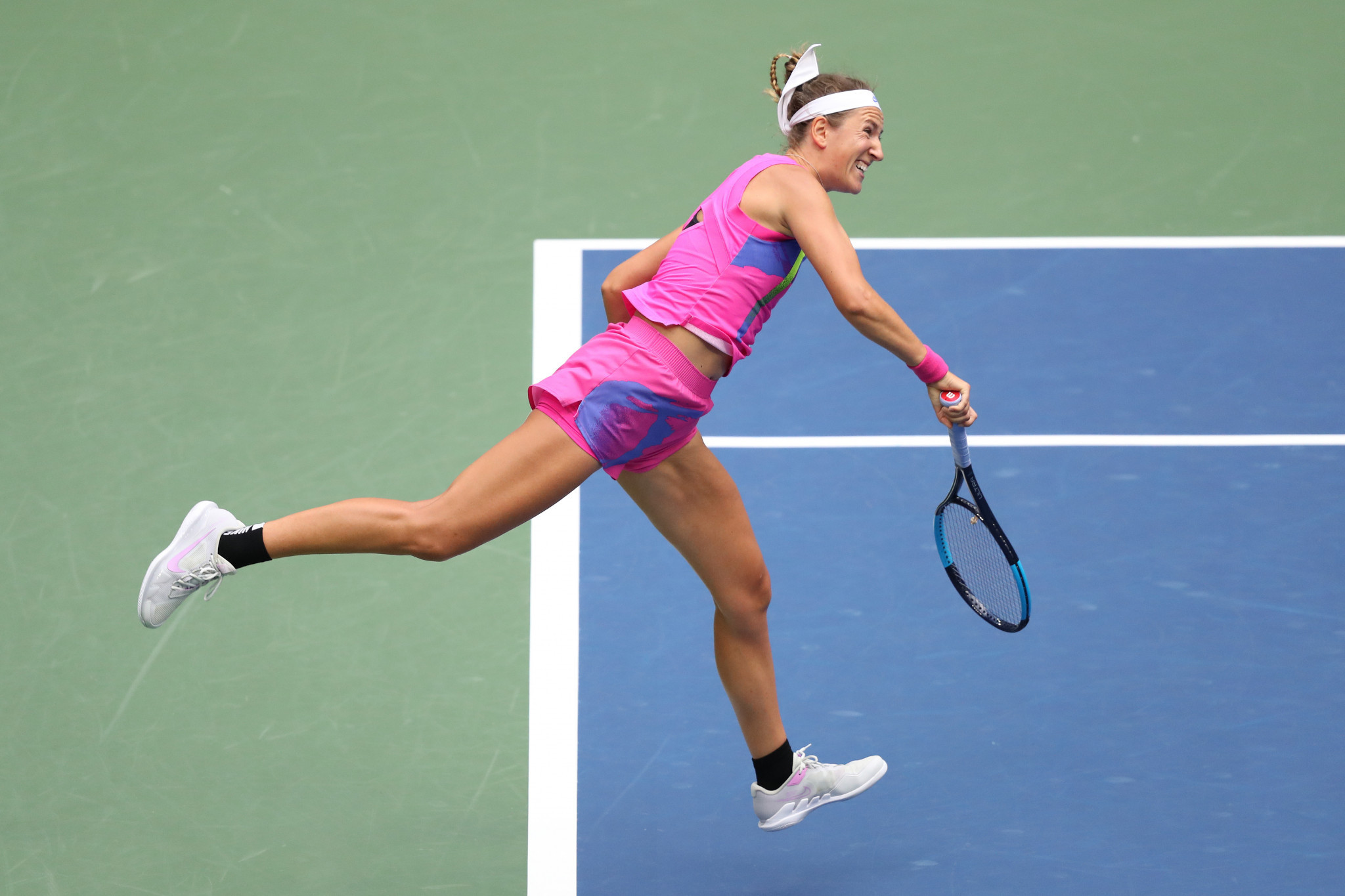Viktoria Azarenka saved match point to beat Yulia Putintseva in the Qatar Open ©Getty Images