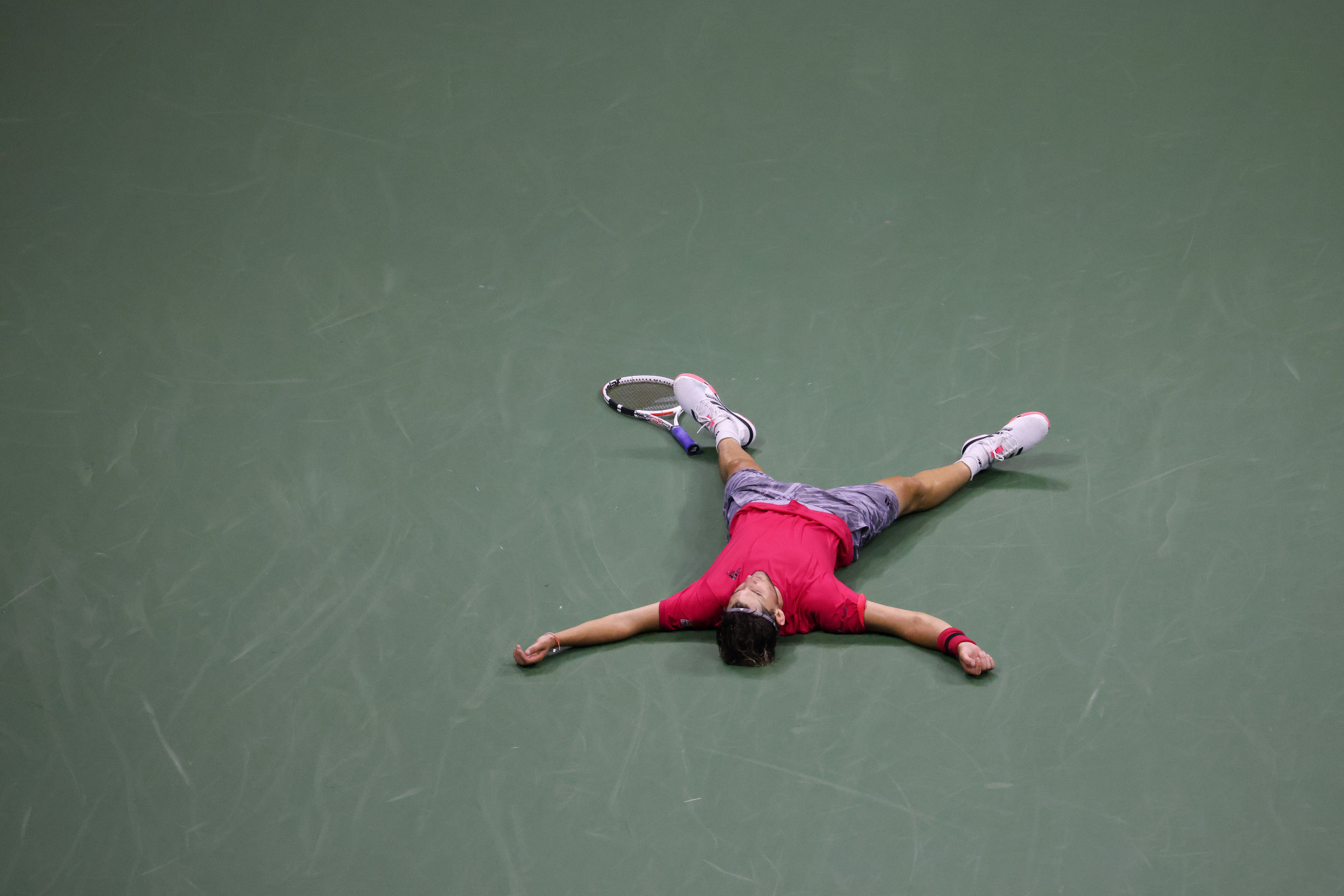 Thiem defeats Zverev to become first new men's Grand Slam winner since 2014