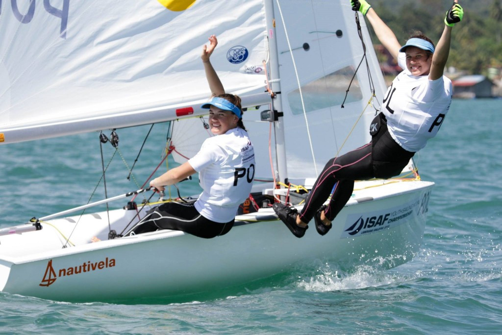 Poland's Julia Szmit and Hanna Dzik had a difficult final race but won the girl’s 420 title ©World Sailing