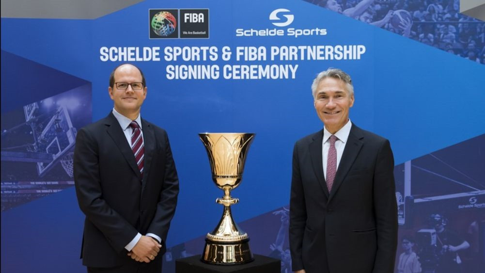 The International Basketball Federation has renewed Schelde Sports as its global supplier of backstop units until the Paris 2024 Olympics ©FIBA