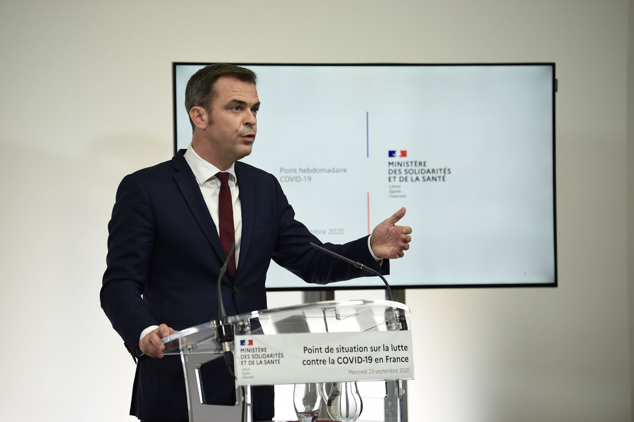 French Health Minister Olivier Véran introduced new measures which included restrictions on large public events ©Getty Images