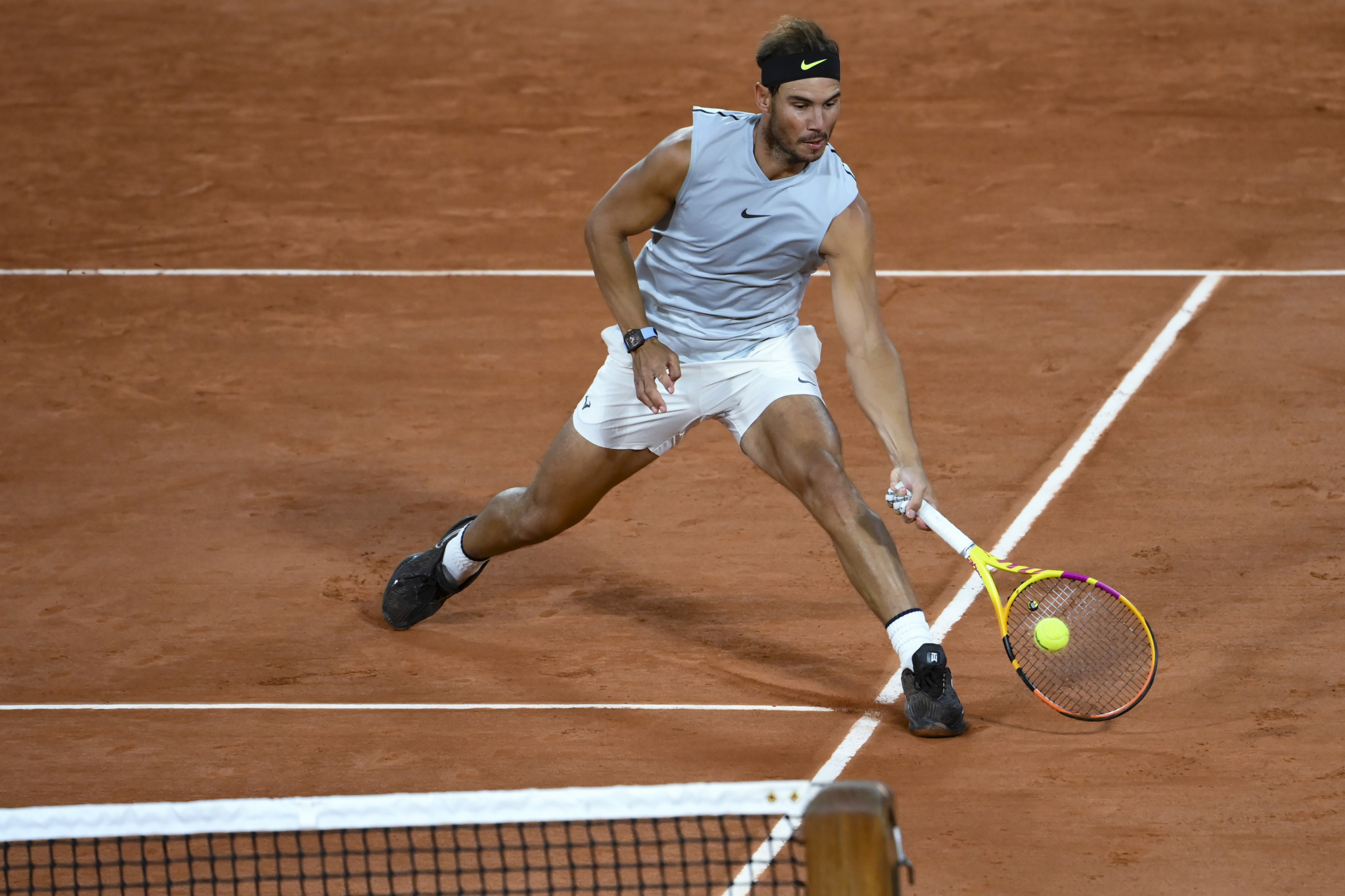 Nadal and Halep favourites as coronavirus-hit French Open set to begin 