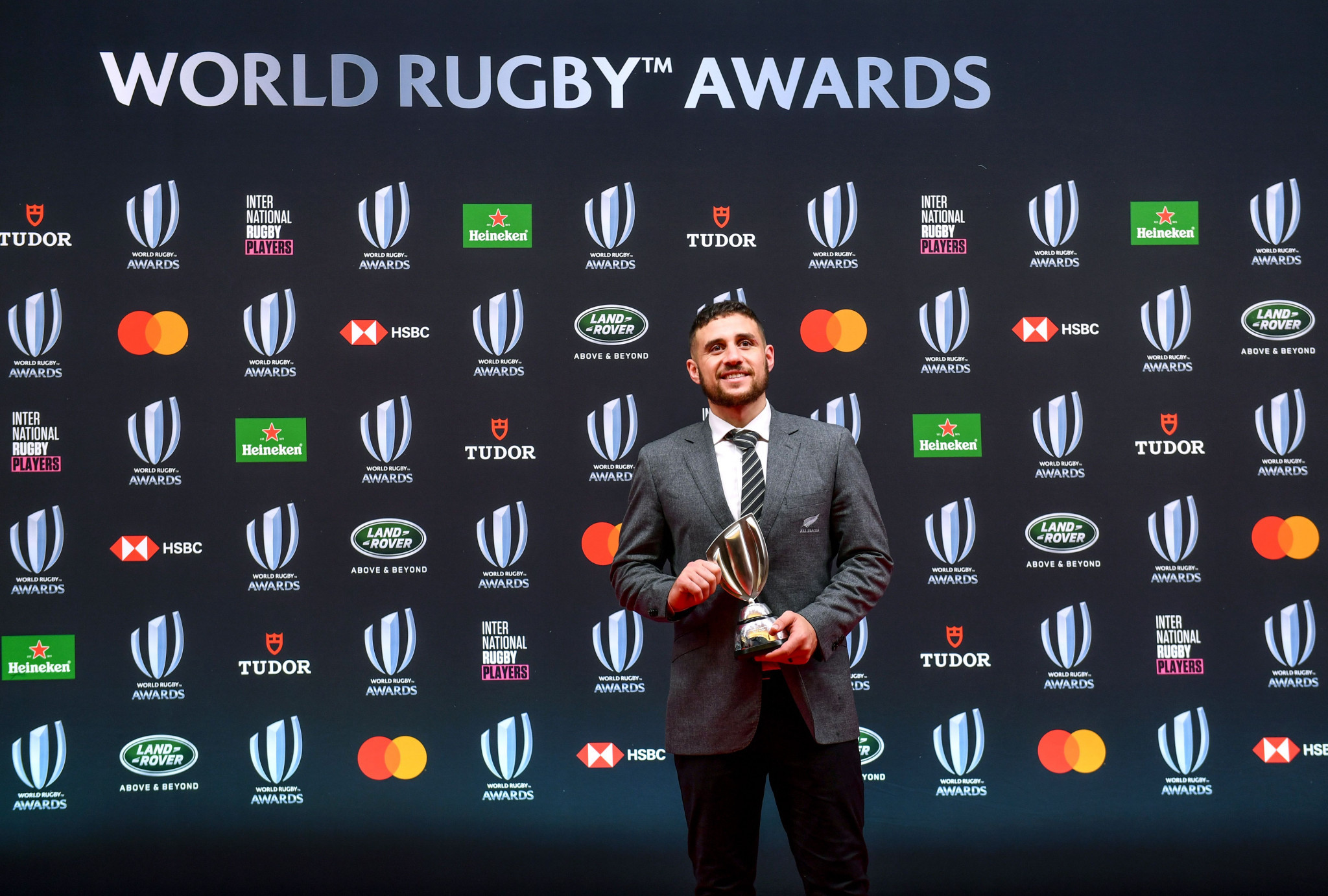 World Rugby Awards to recognise players who provided support during pandemic