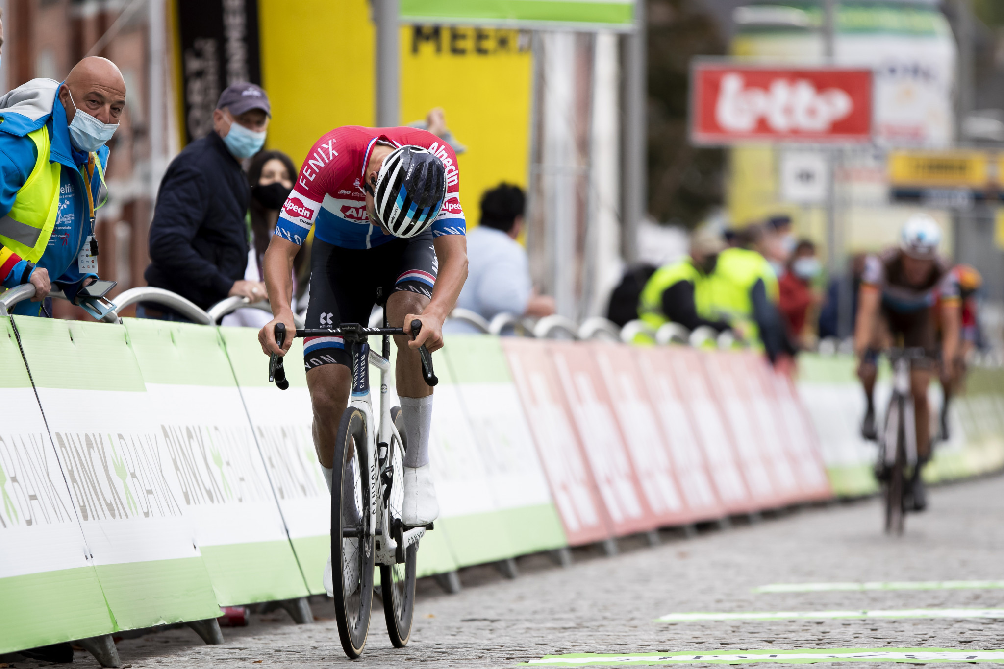 Van der Poel wins BinckBank Tour after daring attack on final stage