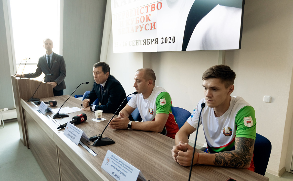 Following the youth competition, a media conference was held to discuss topics including the development of karate in Belarus ©Alexander Shelakov/Belarus Karate Federation