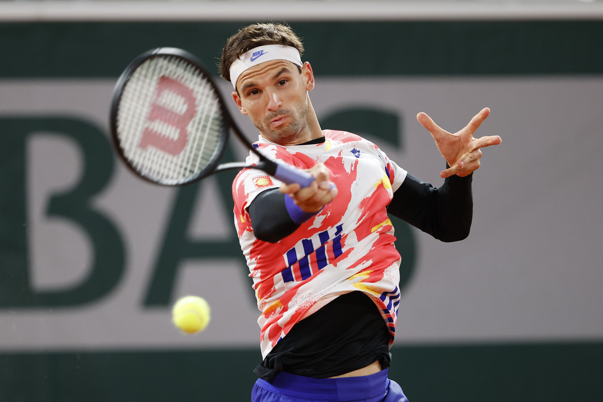 Grigor Dimitrov's French Open came to an end as he lost in straight sets to Stefanos Tsitsipas ©Getty Images
