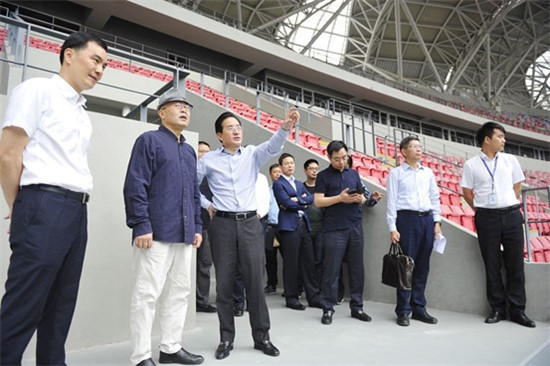 Hangzhou 2022 officials inspect main stadium as venue work continues during Chinese holiday