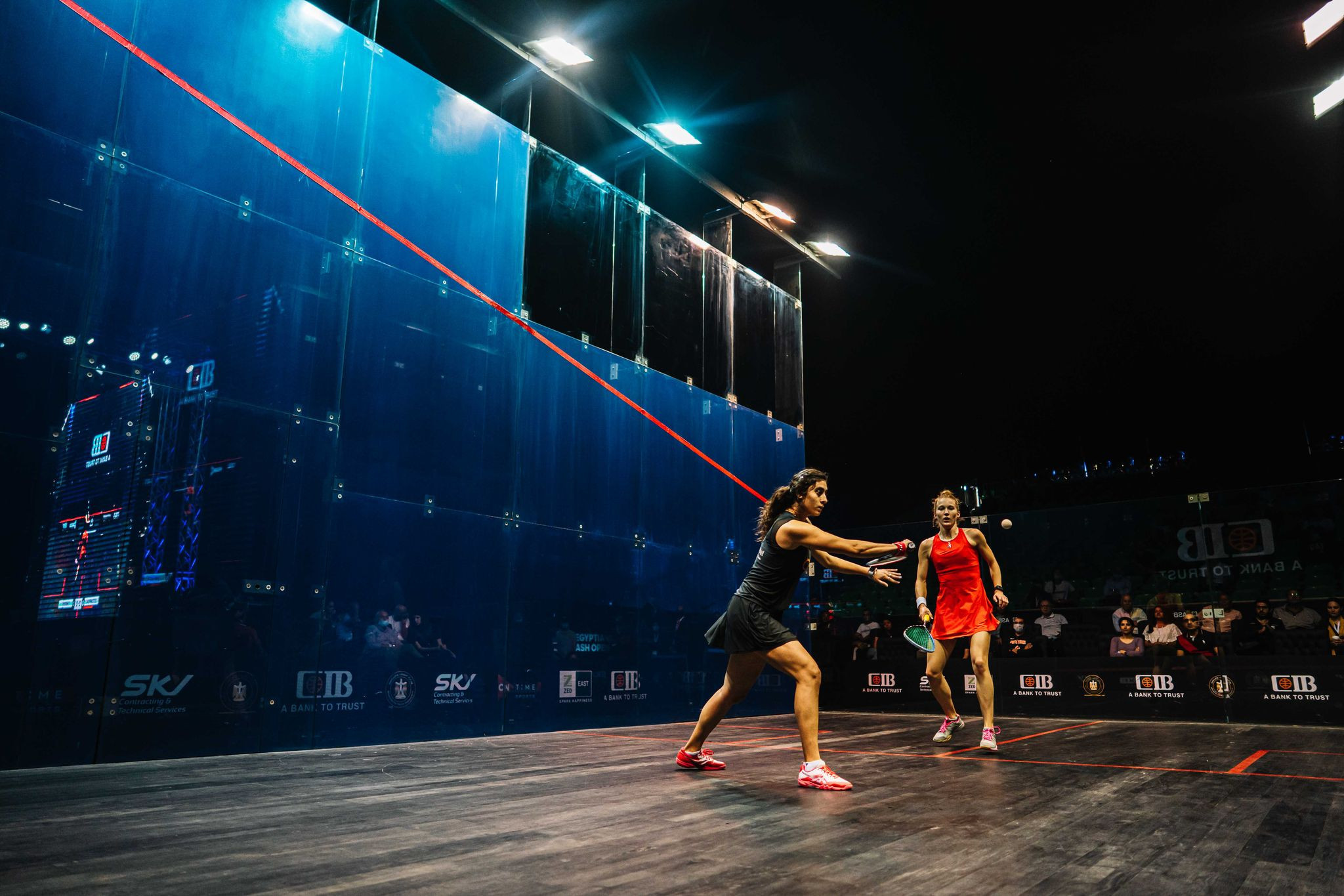 World champion Nour El Sherbini, left, is through to the quarter-finals at the Egyptian Open ©PSA