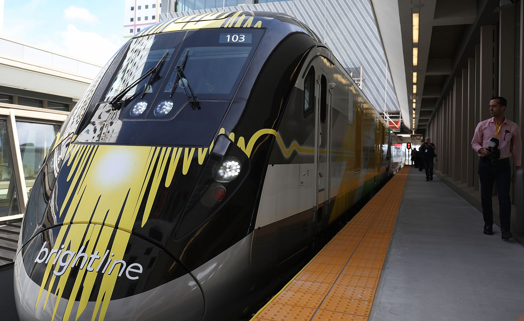 Brightline owner suggests high-speed train link could give Las Vegas role for Los Angeles 2028