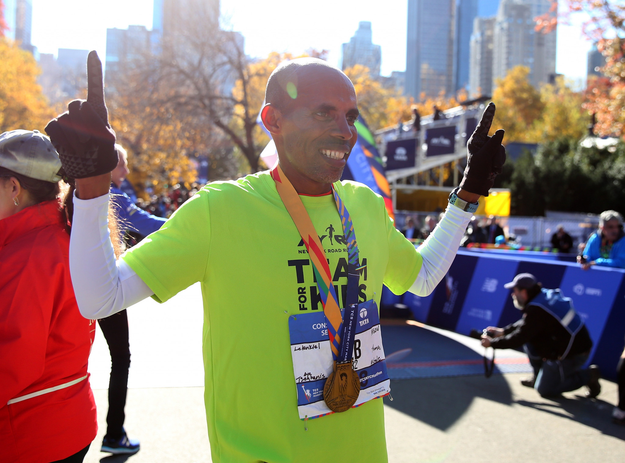 Former New York City Marathon champion Meb Keflezighi will be teaming up with retired tennis player James Blake ©Getty Images