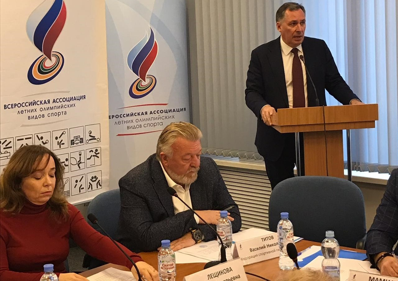Vasily Titov, centre, was elected President of the All-Russian Association of Summer Olympic Sports by the Russian Olympic Committee last year ©Russian Olympic Committee