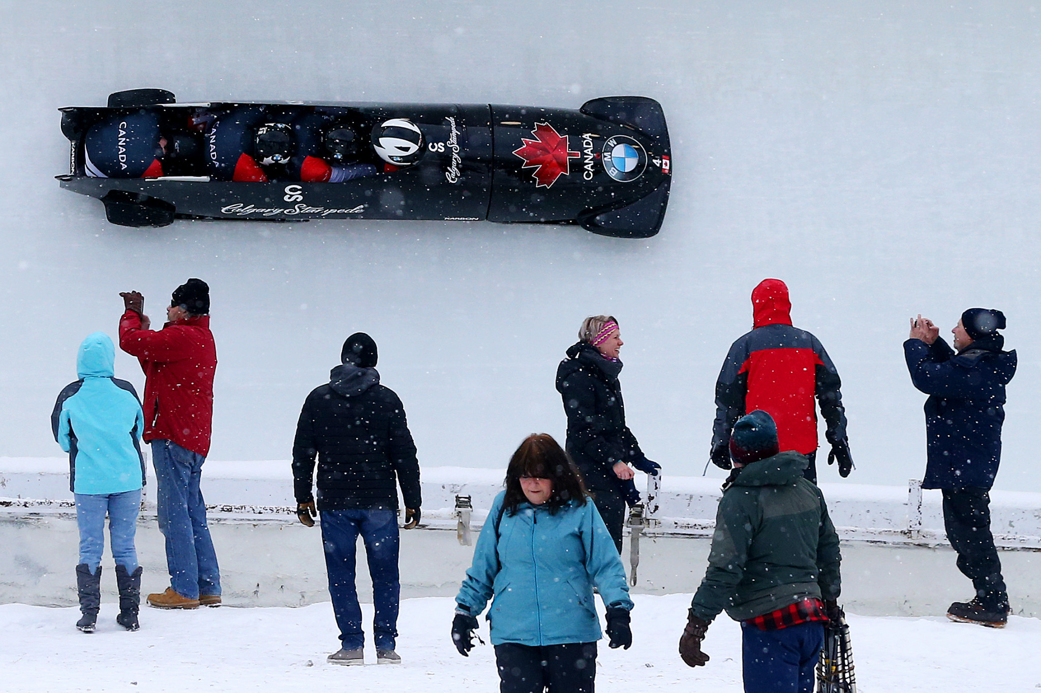 Four-man bobsleigh is now due to resume in the New Year ©Getty Images
