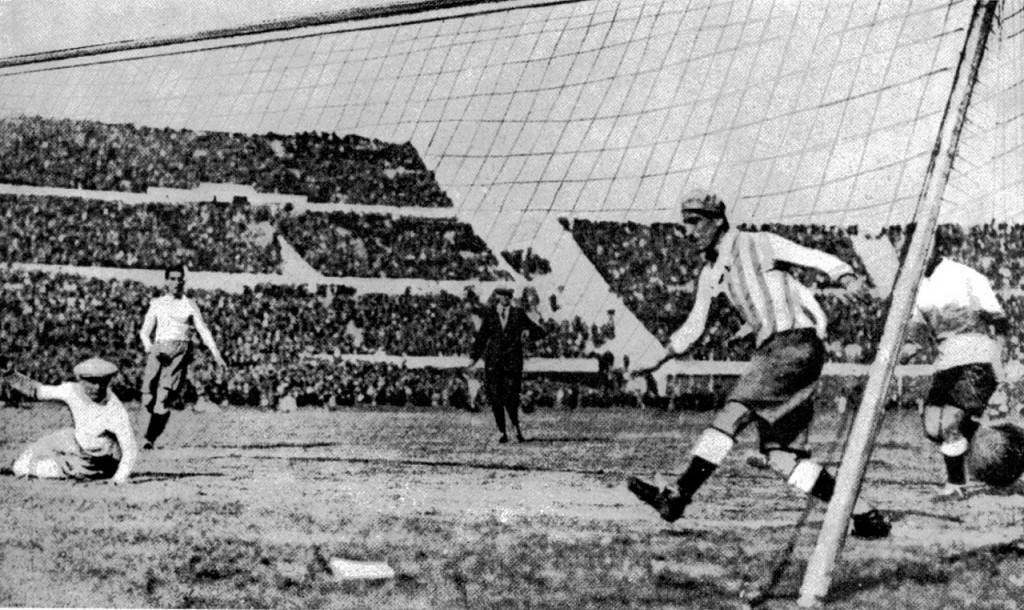 Uruguay hosted the first-ever World Cup in 1930, beating potential co-hosts for 2030 Argentina 4-2 in the final  ©Hulton Archive/Getty Images