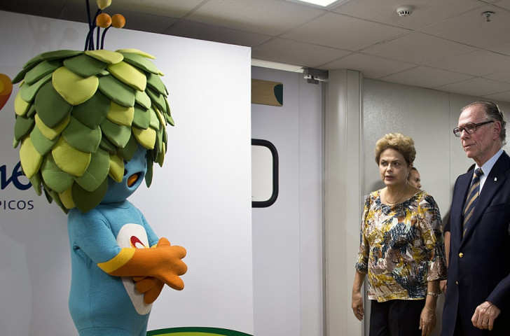 Brazilian President Dilma Rousseff with Rio 2016 head Carlos Nuzman ahead of the meeting ©AFP/Getty Images