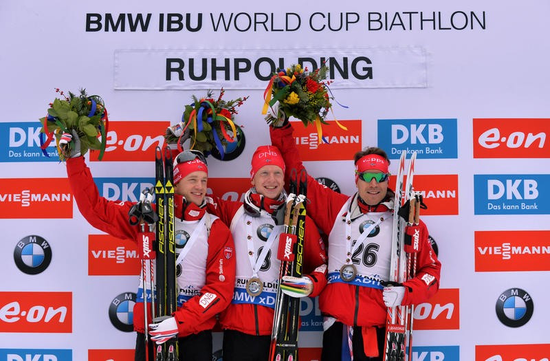 Bø leads home Norwegian clean sweep in men's sprint event at IBU World Cup