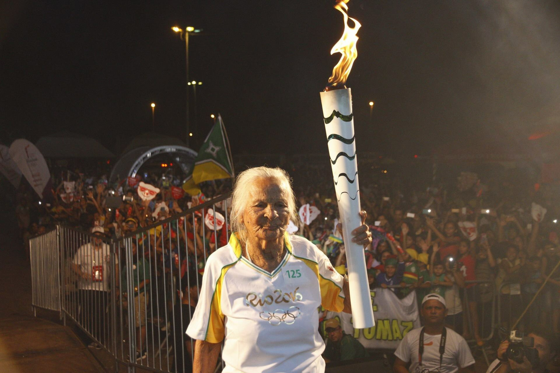 If Kane Tanaka carries the Torch as part of next year's rescheduled Relay, she would succeed Aida Mendes, 107, as the oldest Torchbearer ©Rio 2016