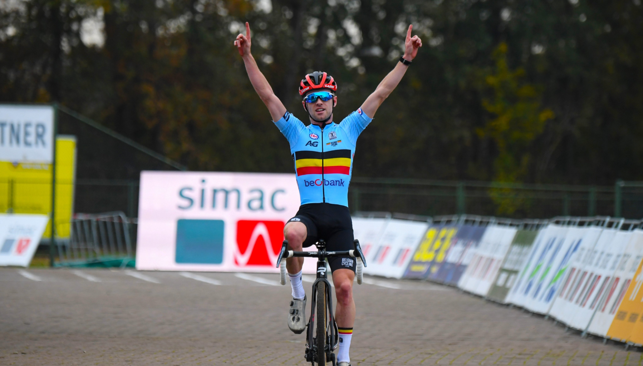 Iserbyt wins men's elite title at European Cyclo-Cross Championships