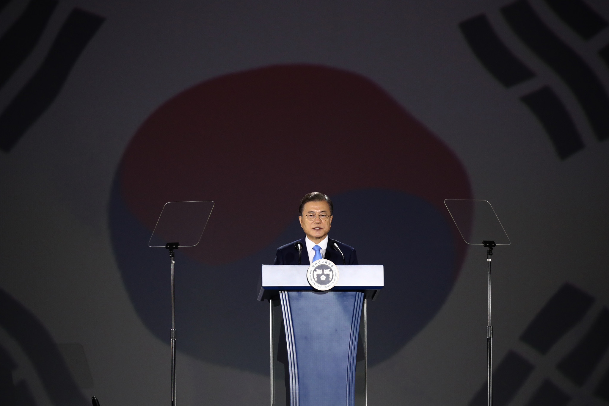 A South Korean spy chief has suggested the country's President is willing to normalise ties with Japan ©Getty Images