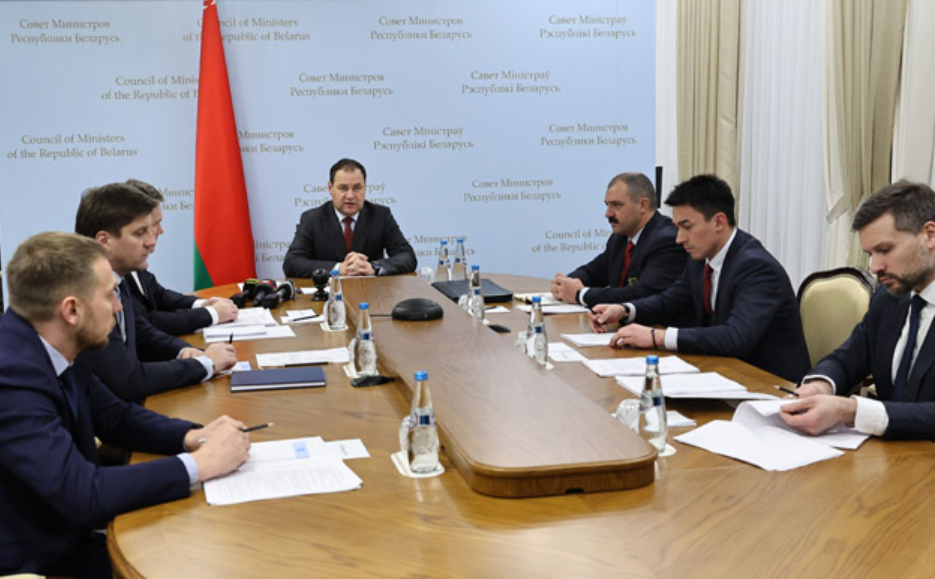 Belarus Prime Minister Roman Golovchenko held a meeting with members of the Organising Committee ©BelTA/Government of Belarus