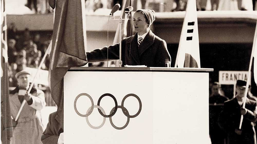 Giuliana Minuzzo taking the Olympic Oath at the 1956 Cortina d'Ampezzo Winter Olympics ©CONI