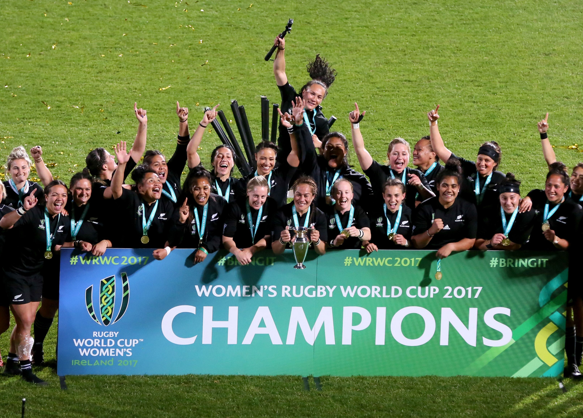 Reigning champions New Zealand are set to play host to next year's Women's Rugby World Cup ©Getty Images