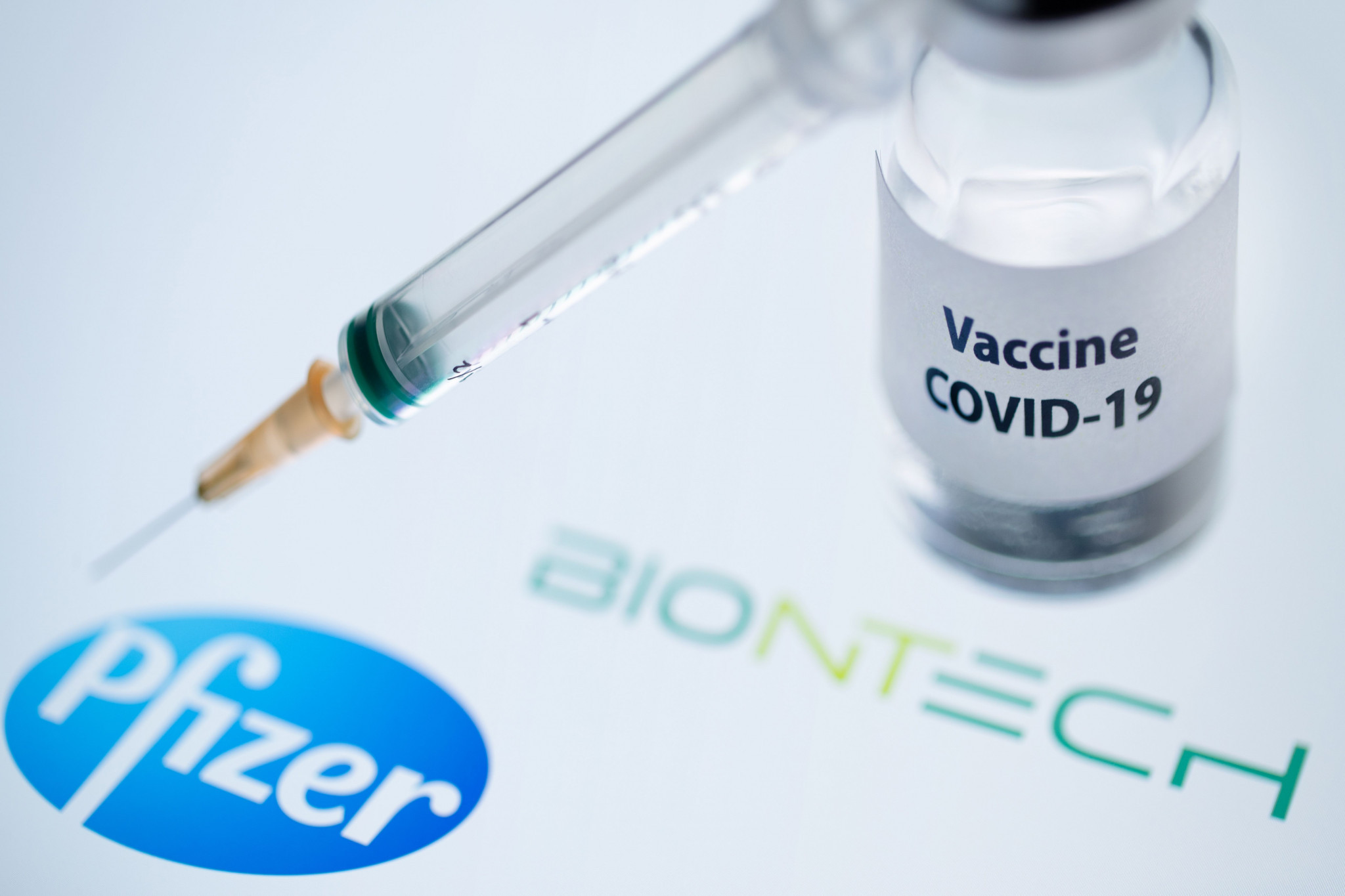 Sport faces difficult questions if athletes get vaccinated for COVID-19 before the most vulnerable  ©Getty Images