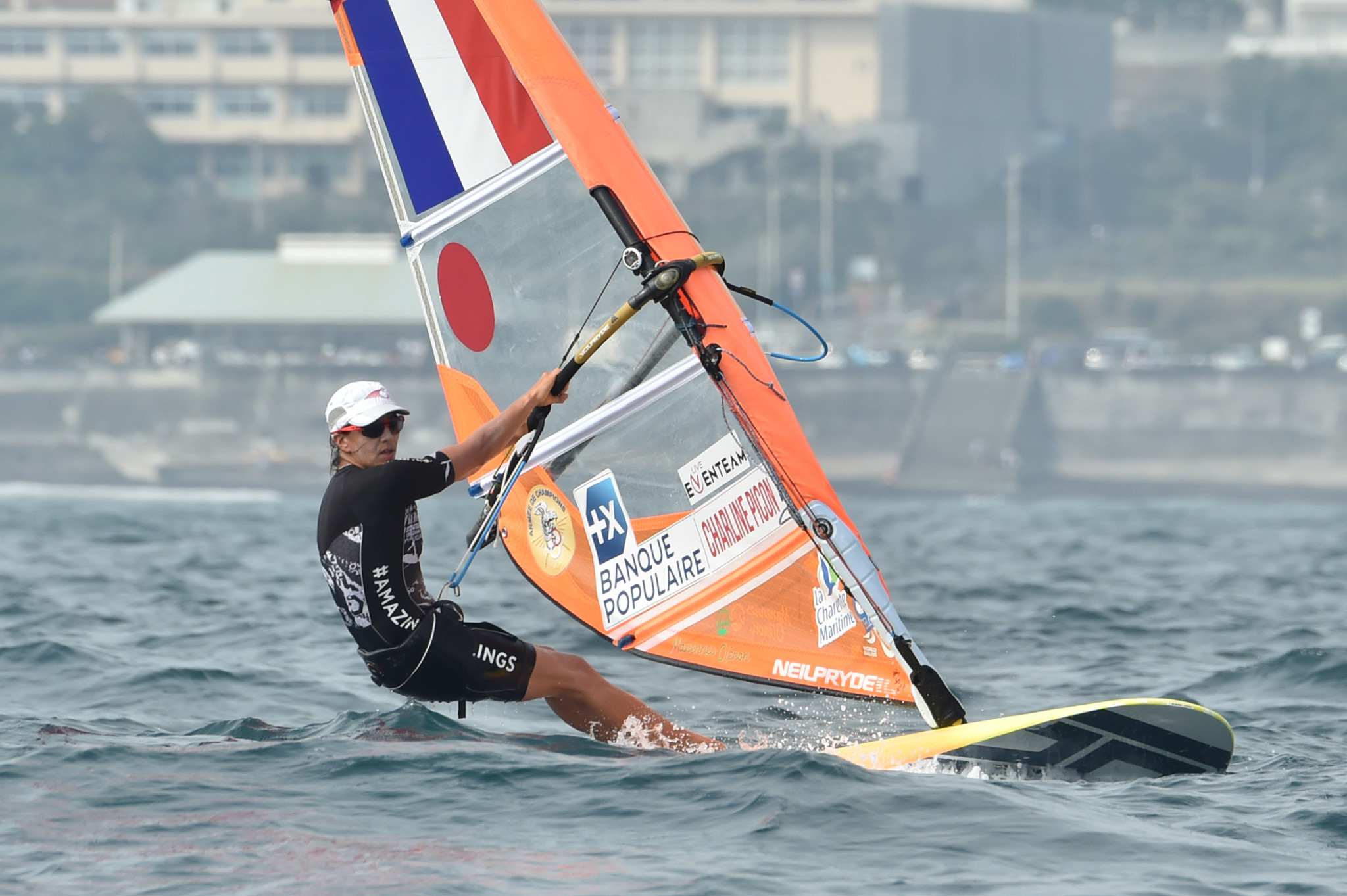 Picon and Cohen strengthen leads at RS:X European Championships in Vilamoura