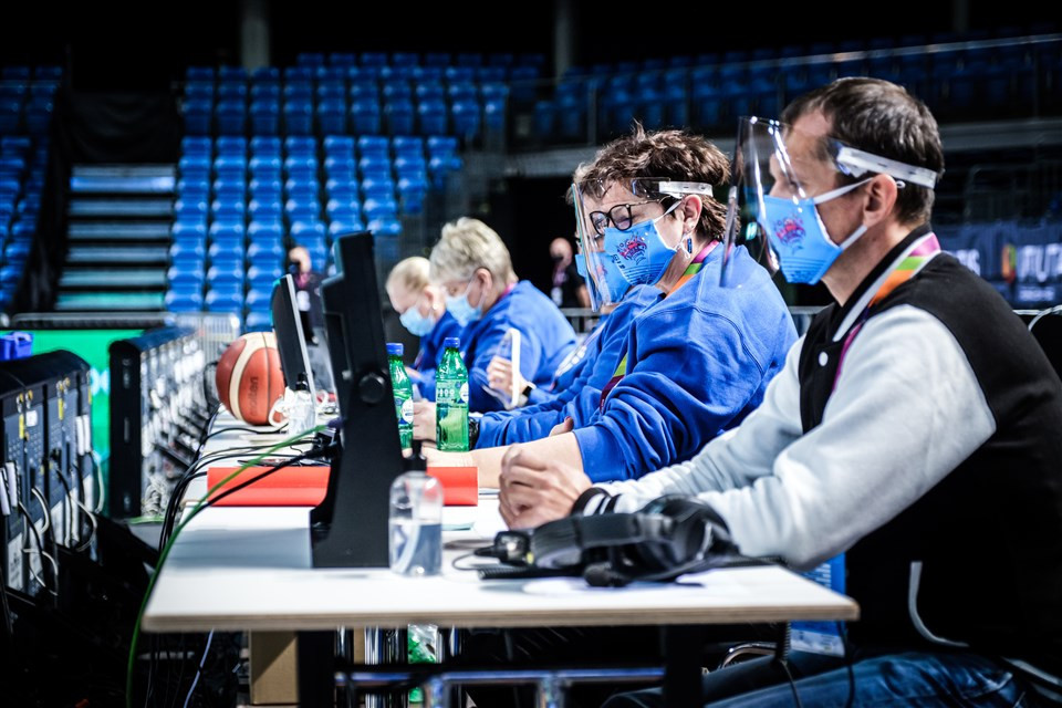 FIBA required all personnel to be tested before going to the qualifying bubbles ©FIBA