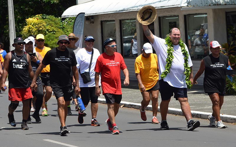 Cook Islands NOC President walks around main island for school fundraising
