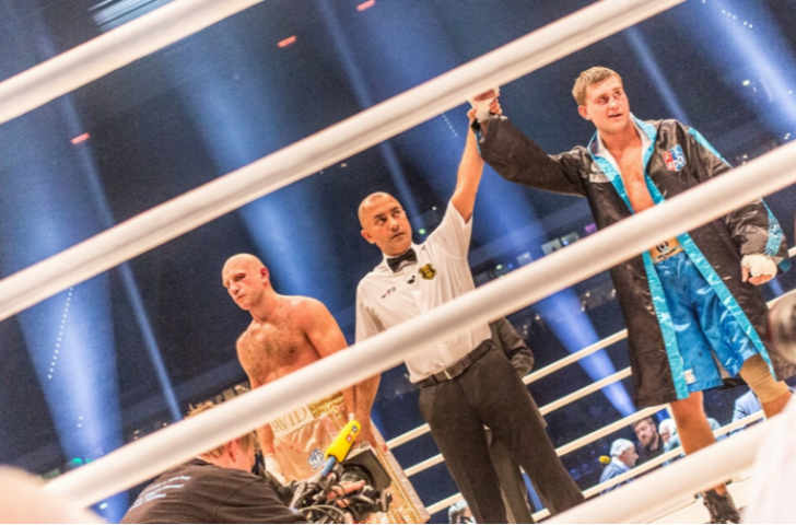 Kazakhstan’s Anton Pinchuk defeated home fighter David Graf in their AIBA Pro Boxing bout in Dusseldorf, Germany last November