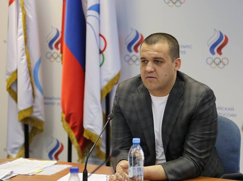 Kremlev pledges to provide equal support for boxers and claims backing of 30 countries in AIBA Presidential race