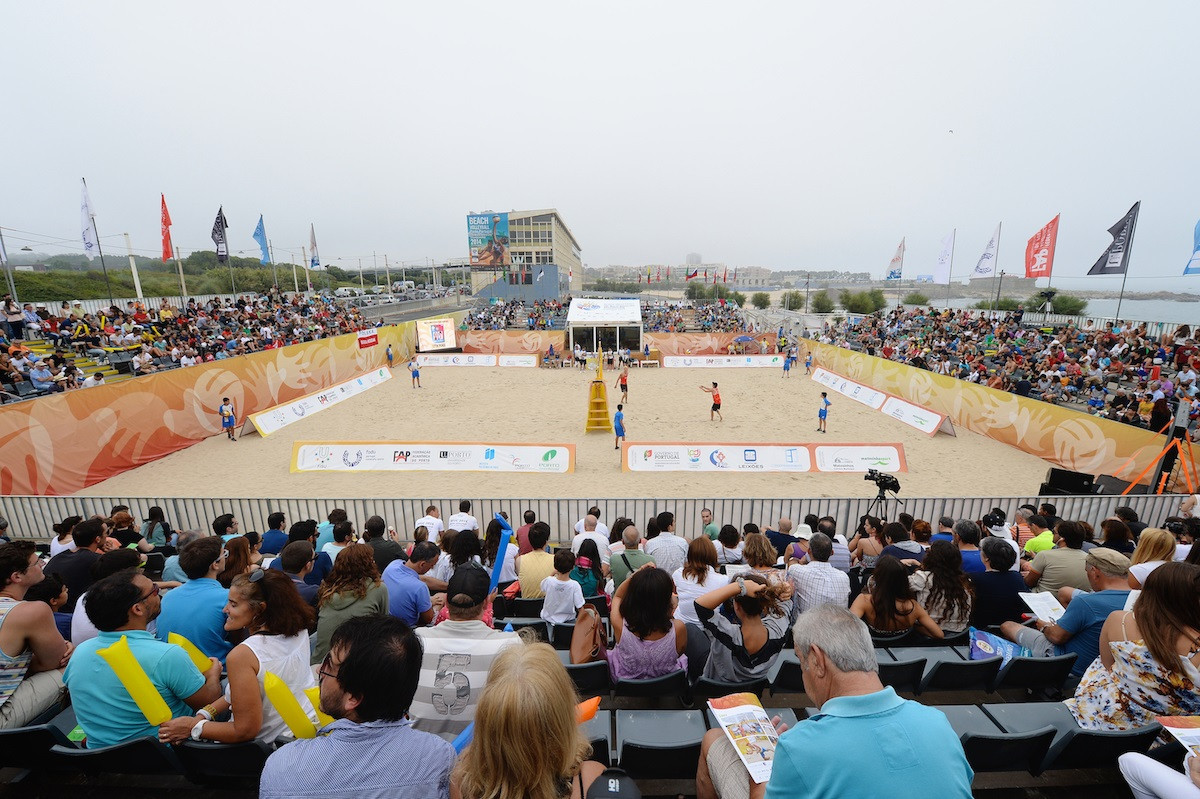 The 2014 FISU World University Championship beach volleyball competition was organised by the University of Porto ©FISU