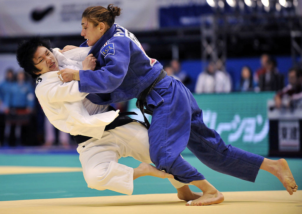 Leung Po-sum, left, is among the Hong Kong judoka hoping to qualify for Tokyo 2020 ©Getty Images