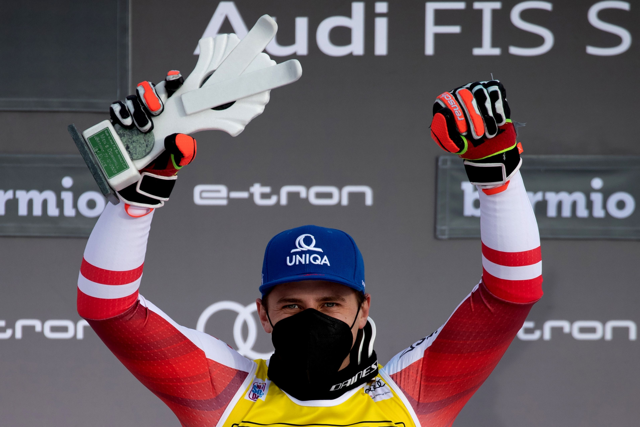 Mayer takes narrow win in men's Alpine Ski World Cup downhill in Bormio