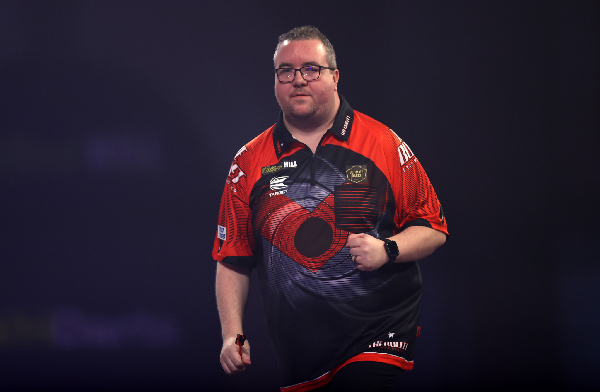 England's Stephen Bunting defeated compatriot Ryan Searle during the fourth round of the PDC World Darts Championship ©Getty Images