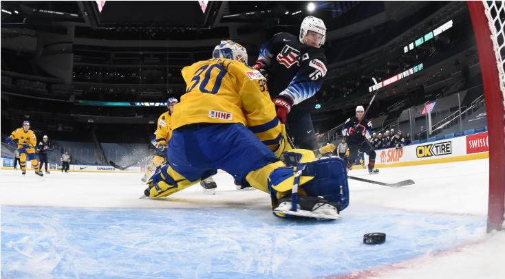 The US beat Sweden at the IIHF World Junior Championship ©IIHF
