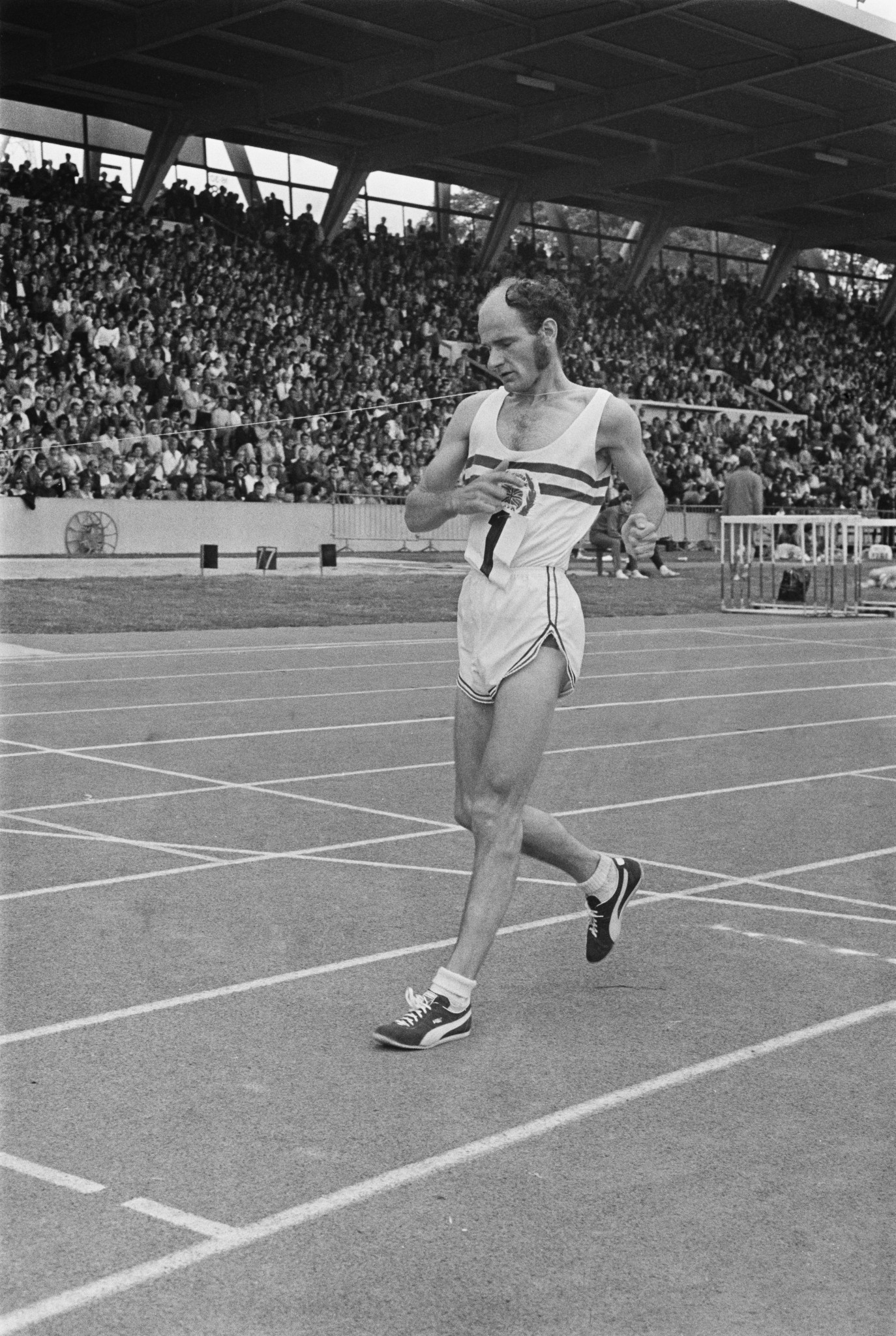 Paul Nilhill has died at 81 due to COVID-19 ©England Athletics