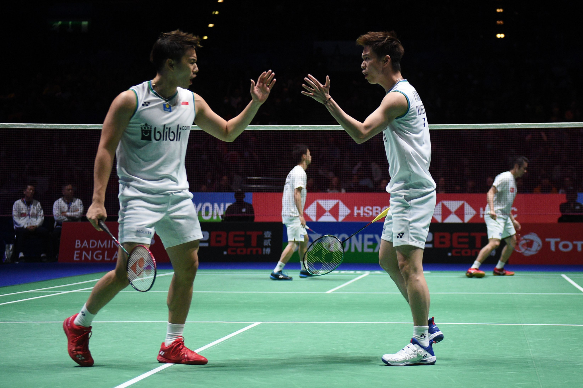 World number one doubles pair withdraw from BWF World Tour Finals after positive COVID-19 test