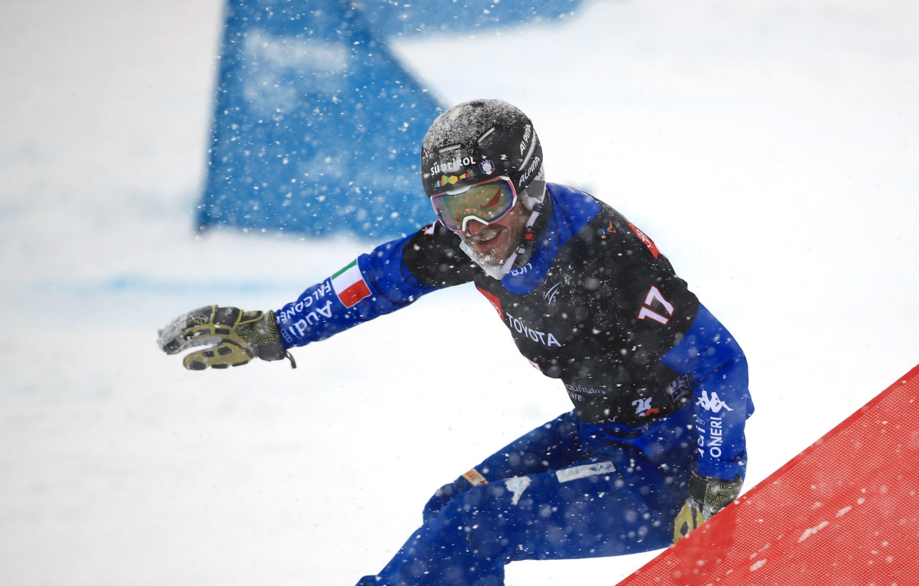 Nadyrshina and March win first parallel slalom races of Snowboard World Cup season