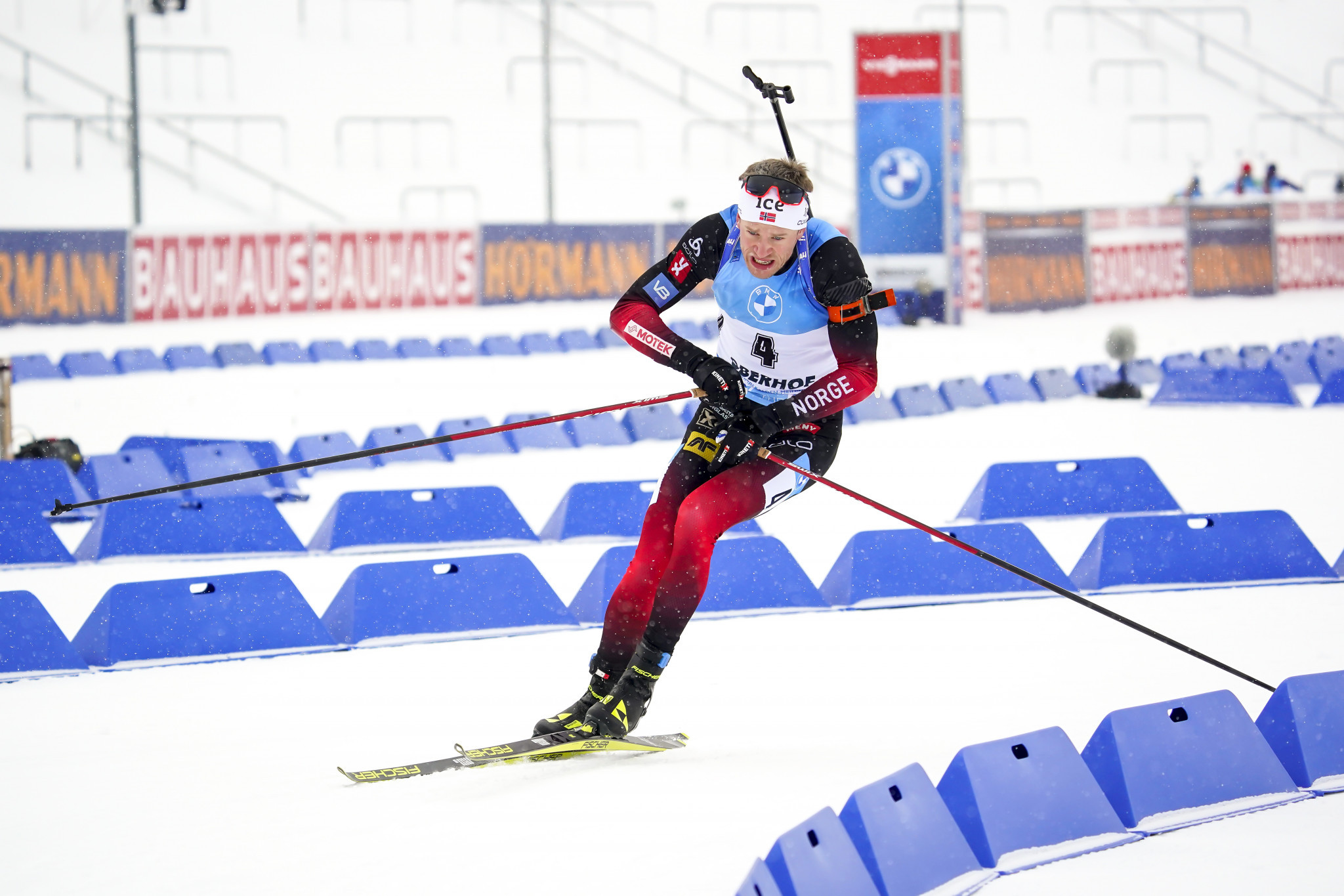 Bø wins close mass start contest at IBU Biathlon World Cup in Oberhof