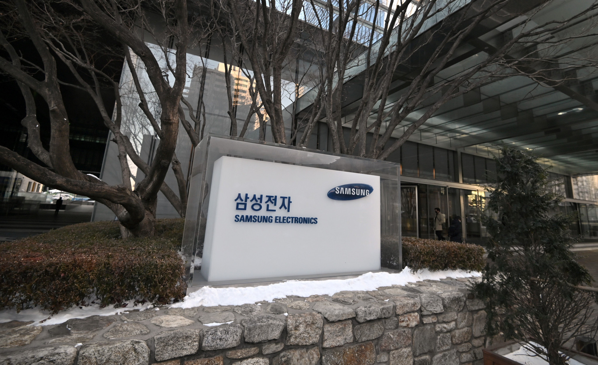 Samsung could be without its top decision-maker for up to 18 months after Lee Jae-Yong's sentencing by a court in Seoul today ©Getty Images