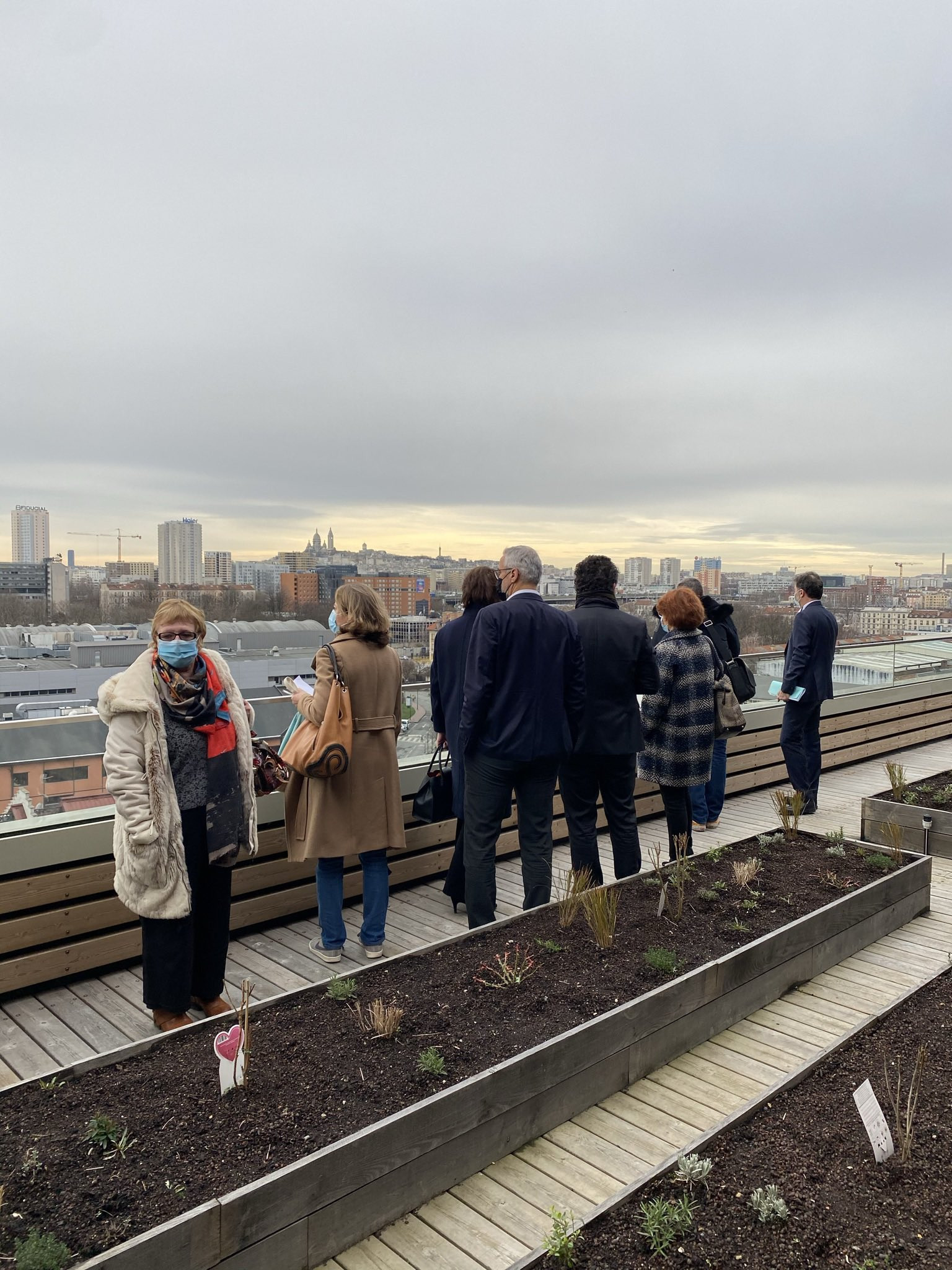 The new Paris 2024 Organising Committee headquarters has a herb garden on the roof ©Twitter