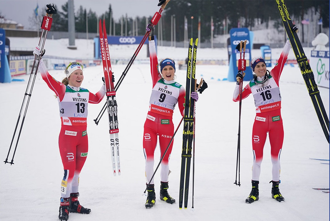 Therese Johaug led a Norwegian one-two-three in the women’s 15km race ©Nordic Focus