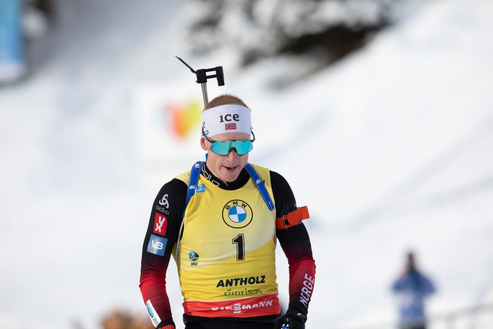 Norway’s Johannes Thingnes Bø was unbeatable in the men's 15km mass start at the IBU World Cup in Antholz-Anterselva today ©IBU