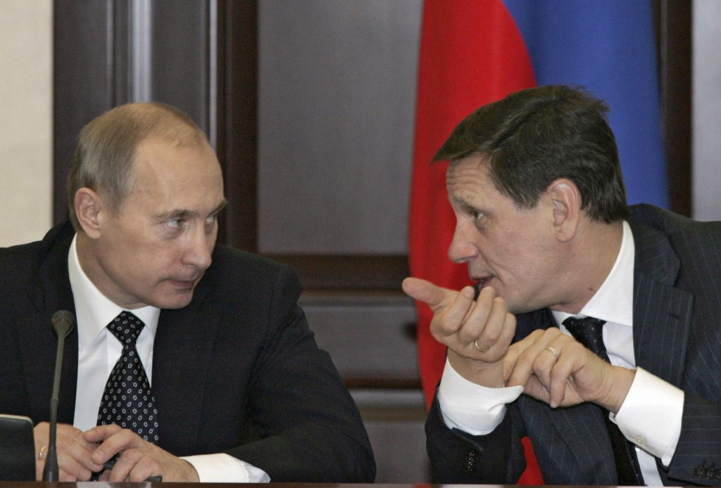 Russian Olympic Committee President Alexander Zhukov (right) does not why the country's leader Vladimir Putin is mentioned in the WADA Independent Commission report ©Getty Images