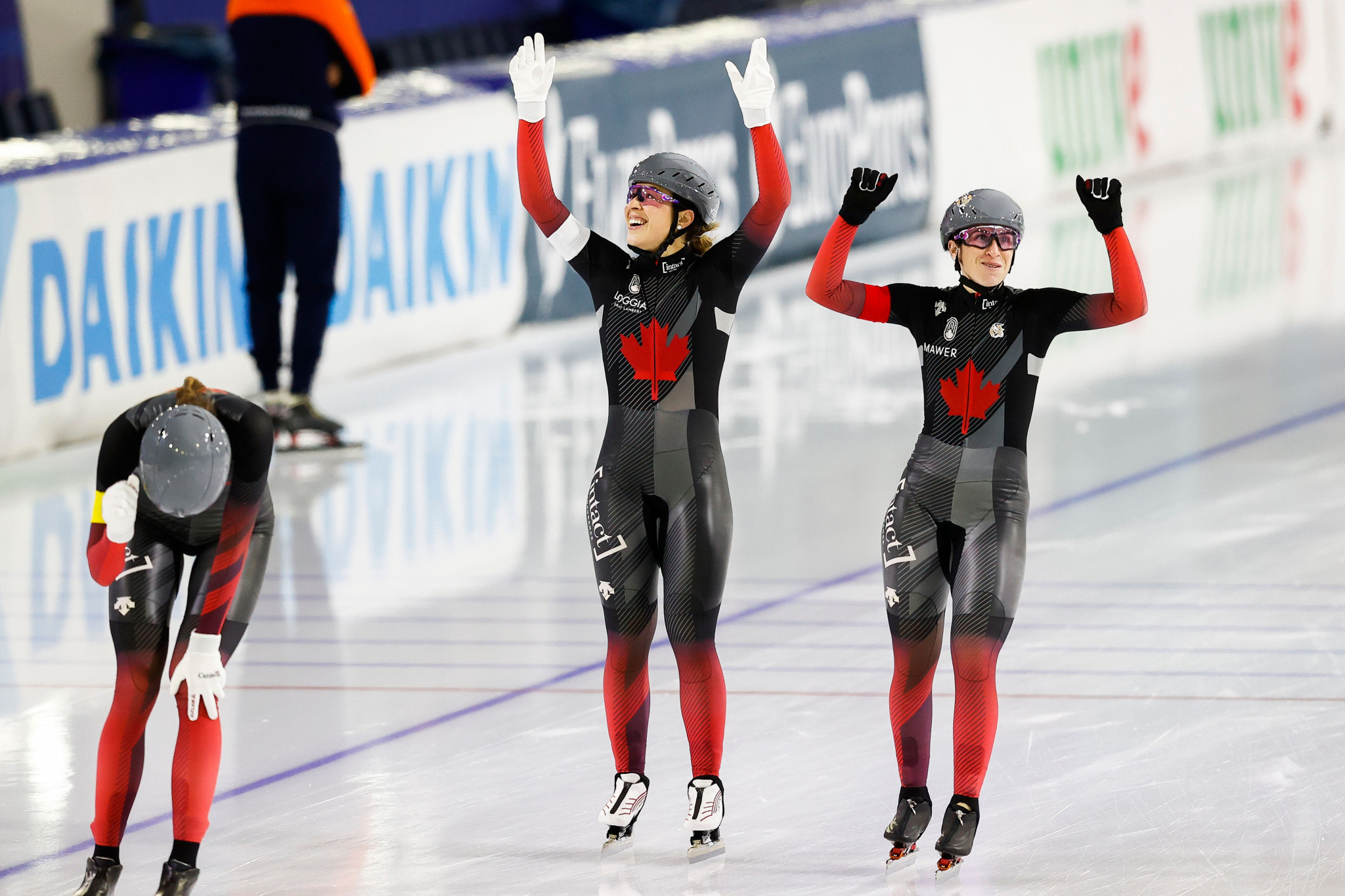 Canada won the women's team pursuit at the ISU Speed Skating World Cup in Heerenveen in a track record time ©Getty Images